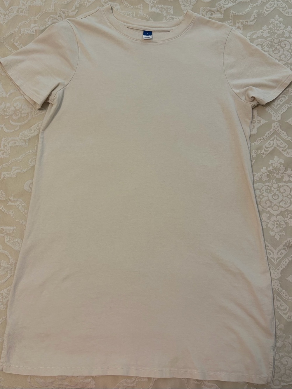 Old Navy Women's Beige Crewneck Short Sleeve